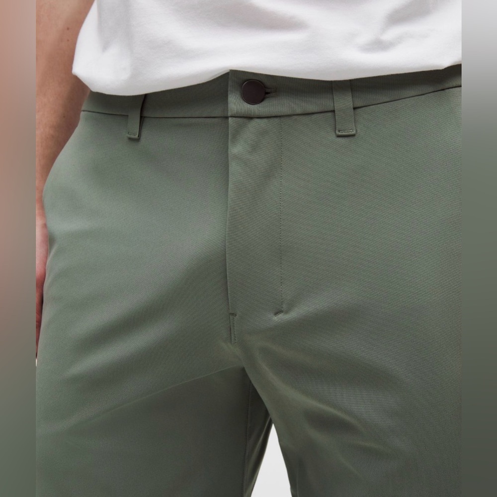 Lululemon Men’s ABC Slim Fit Trousers - BRAND NEW WITH TAGS - Picture 3 of 11
